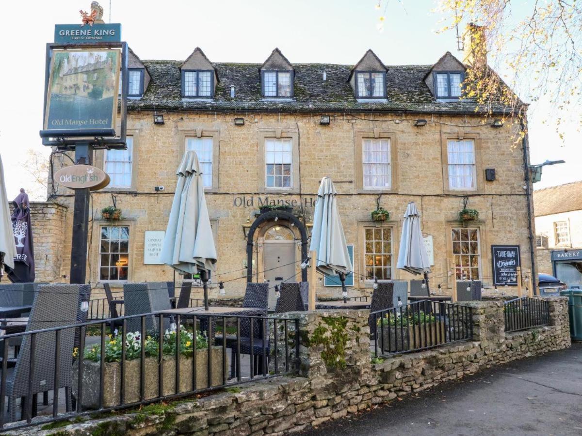 Bears Court Apartment Cheltenham Exterior photo